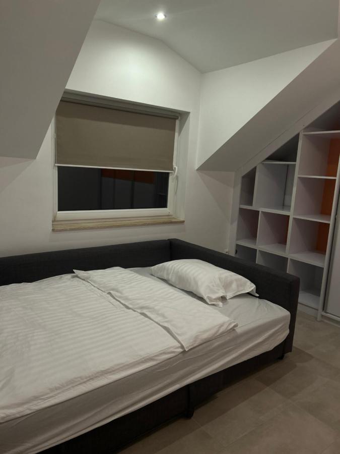 Przestronny Apartament Żagań Eksteriør bilde
